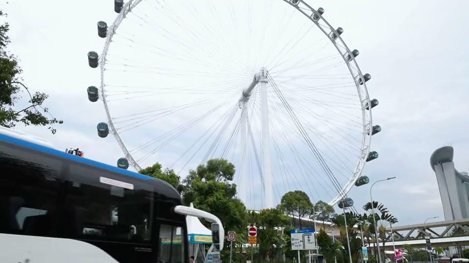 Travel planning and coach journeys in Singapore.